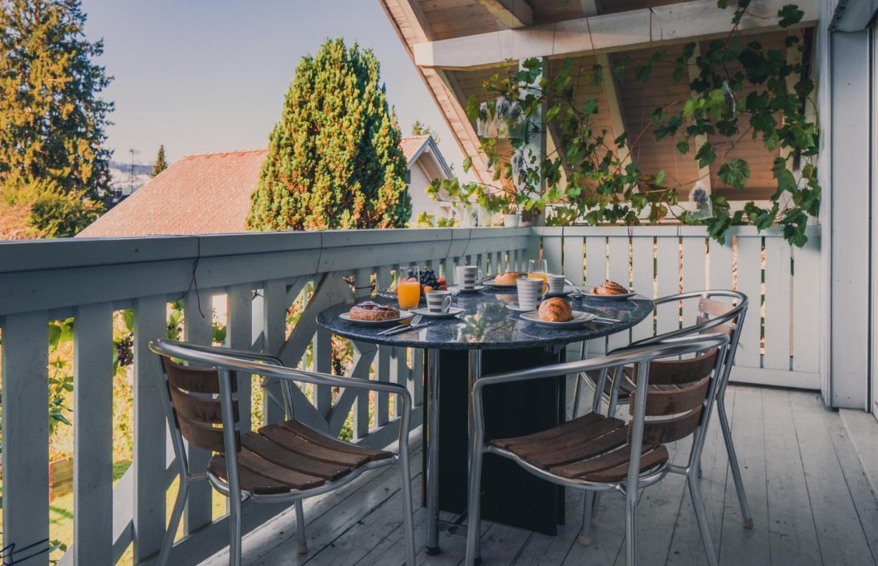 Armonia Altach, 2-6 P, 2 Schlafzimmer, Kueche, Parkplatz, Balkon, Wifi, Garten, Stellplatz Fuer Ski Buitenkant foto